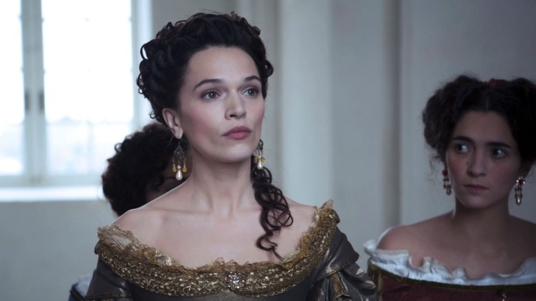 Anna Brewster in Versailles