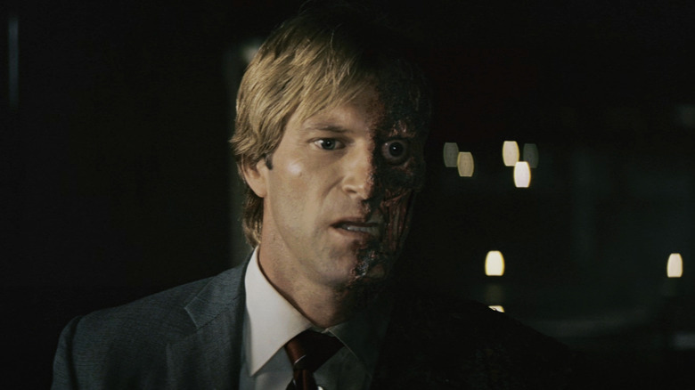 Aaron Eckhart O Cavaleiro das Trevas