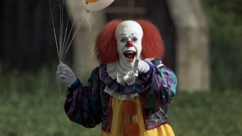 Pennywise the Clown (Tim Curry) in the 1990 It miniseries