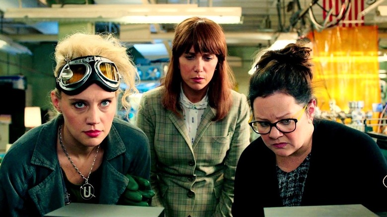 Kate McKinnon, Kristen Wiig, and Melissa McCarthy in Ghostbusters