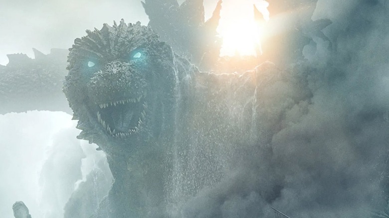 Godzilla emergindo do nevoeiro no pôster para Godzilla menos um