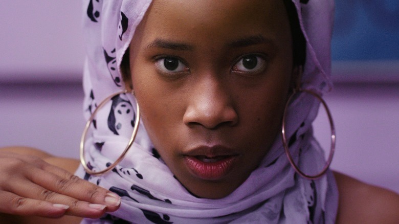 Zoe Renee in Jinn