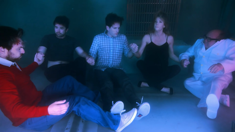 Always Sunny, the gang underwater