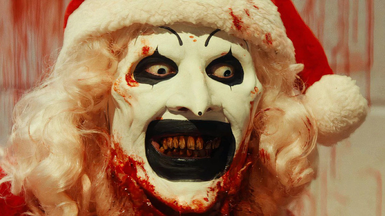 Art the Clown as a bloody Santa