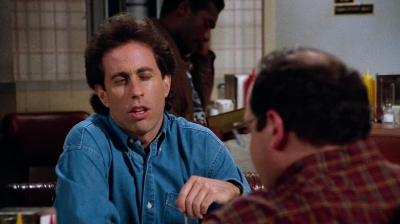 Jery and George chatting at a diner on Seinfeld