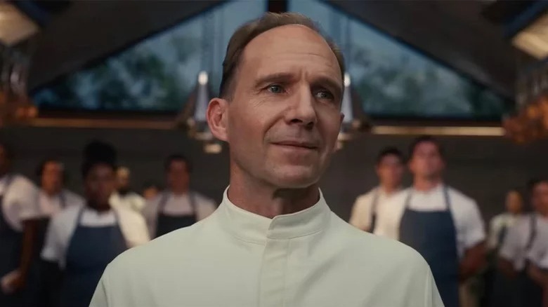 Ralph Fiennes in The Menu