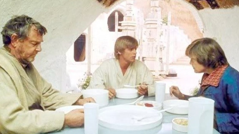 Luke eating with Beru and Owen in A New Hope