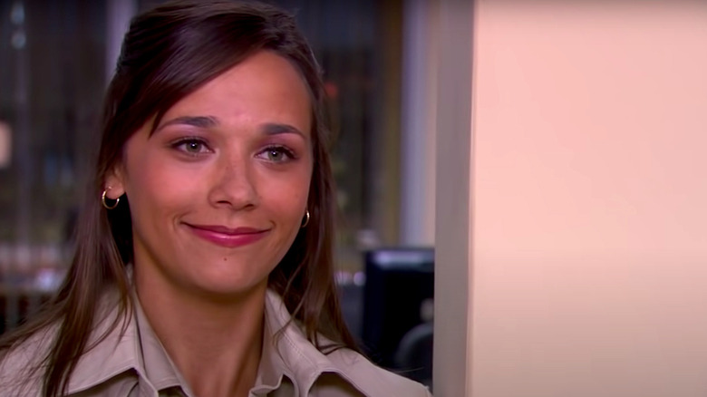 Rashida Jones delivers a floating head on The Office