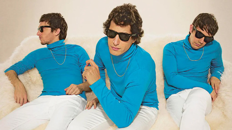 The Lonely Island Turtleneck & Chaincapa do álbum