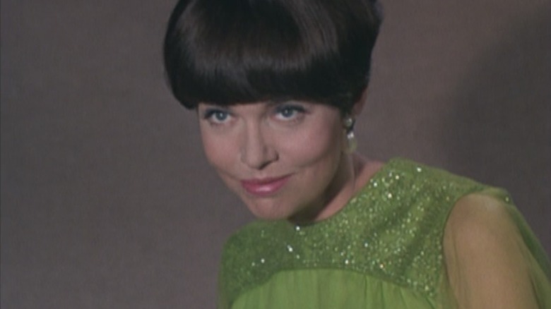 Barbara Feldon, Sea inteligente