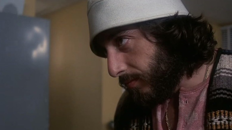 Al Pacino's Frank wearing a white head covering in Serpico