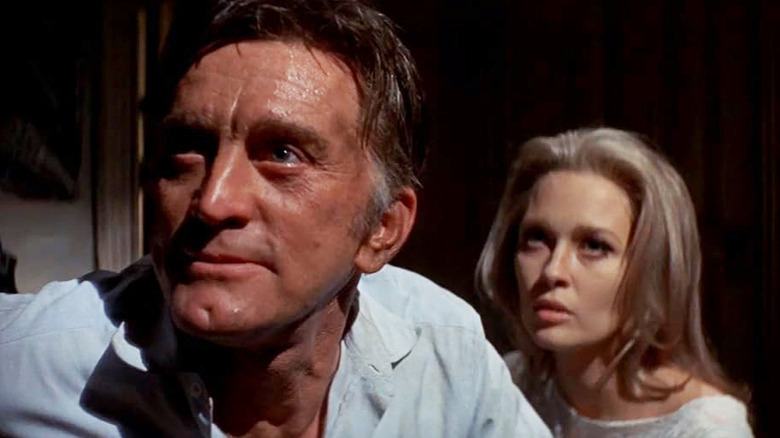 Arranjo de Kirk Douglas Faye Dunaway