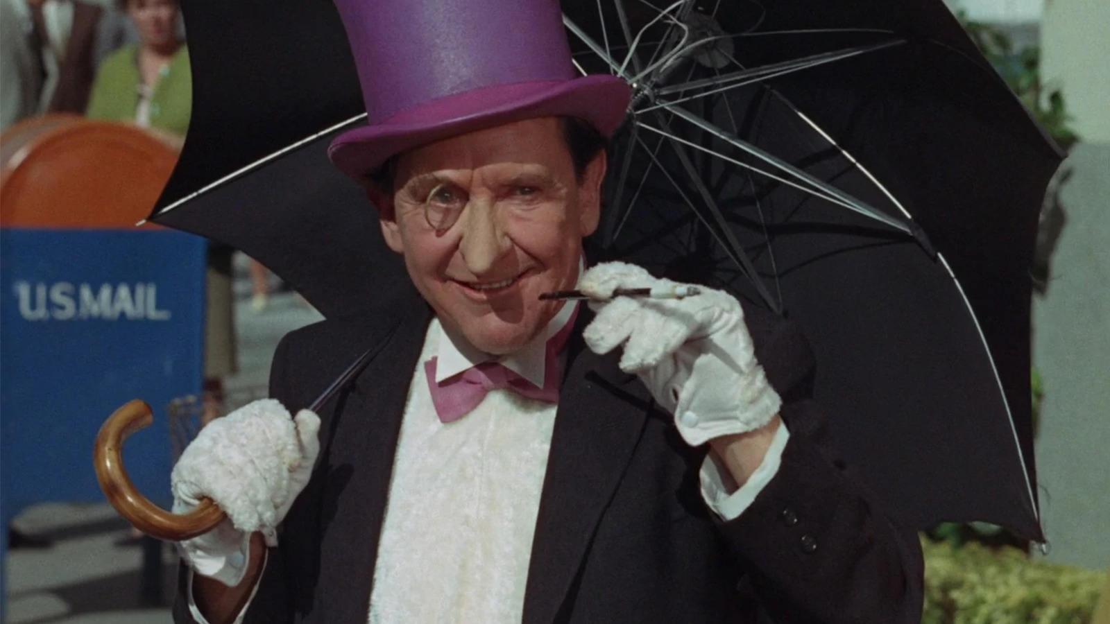 The Original Penguin Actor, Burgess Meredith, Almost Had The Perfect Cameo  In Batman Returns