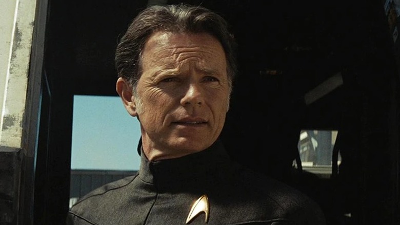 Jornada nas Estrelas 2009 JJ Abrams Bruce Greenwood como Capitão Christopher Pike