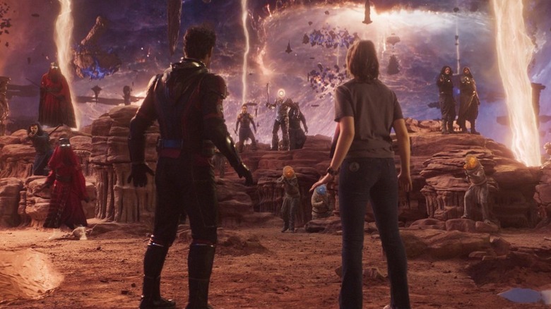 Quantumania ant man and cassie facing quantum realm