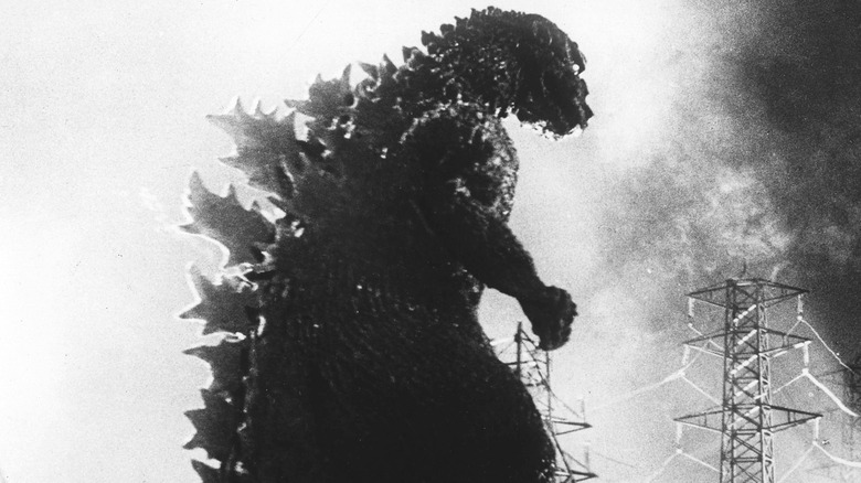 Godzilla 1954 power line attack 