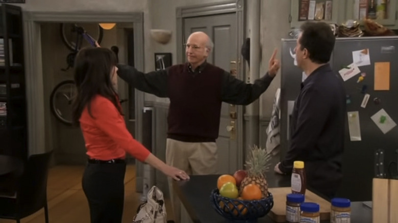 Larry David przebrał się za George'a Costanzę w odcinku Curb Your Enthusiasm, w którym ponownie spotkali się Seinfeld