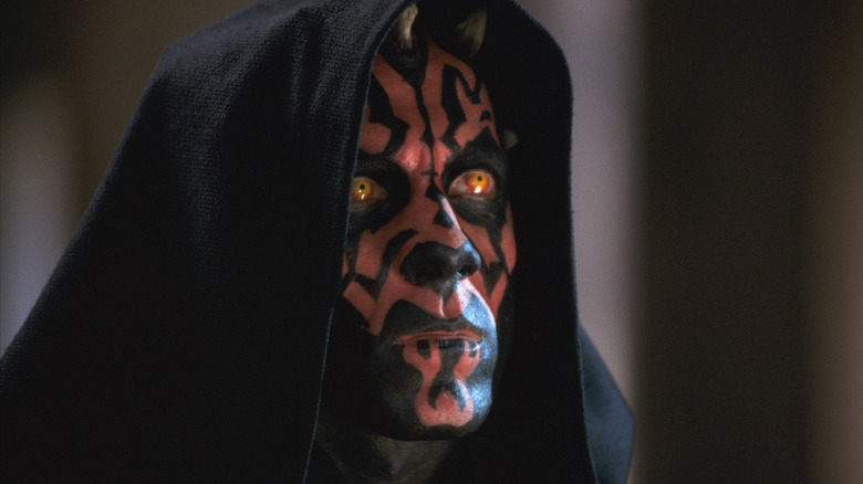 A verdadeira razão pela qual o vilão de Star Wars, Darth Maul, tem chifres é hilária