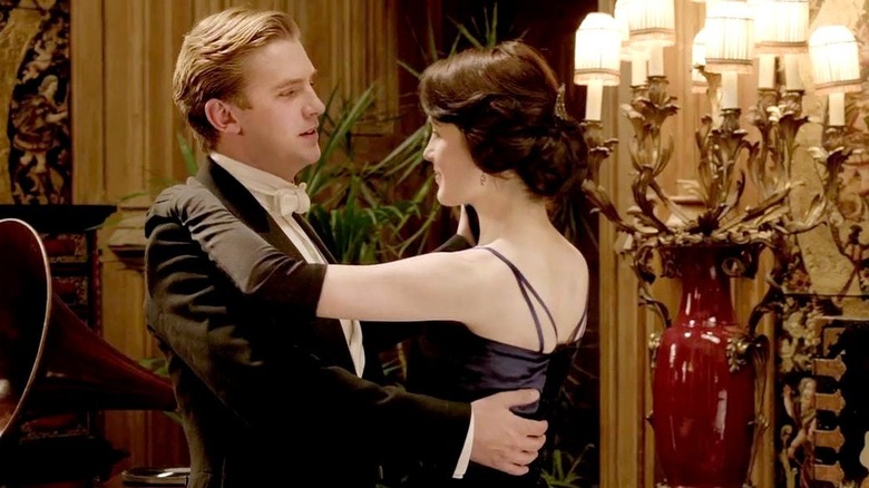 Dan Stevens and Michelle Dockery dancing in Downton Abbey