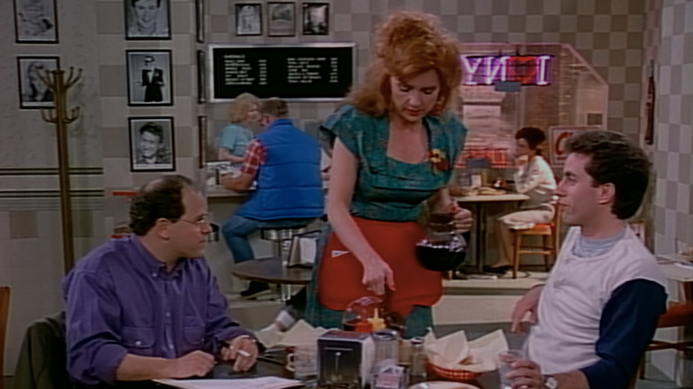 George and Jerry at the diner in Seinfeld