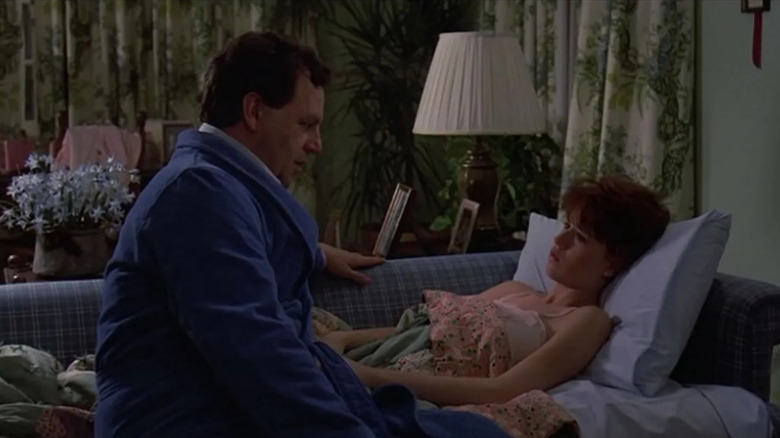 Paul Dooley and Molly Ringwald in Sixteen Candles