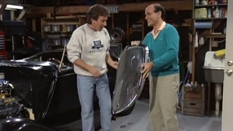 Tim talking to Joe Morton in Home Improvement