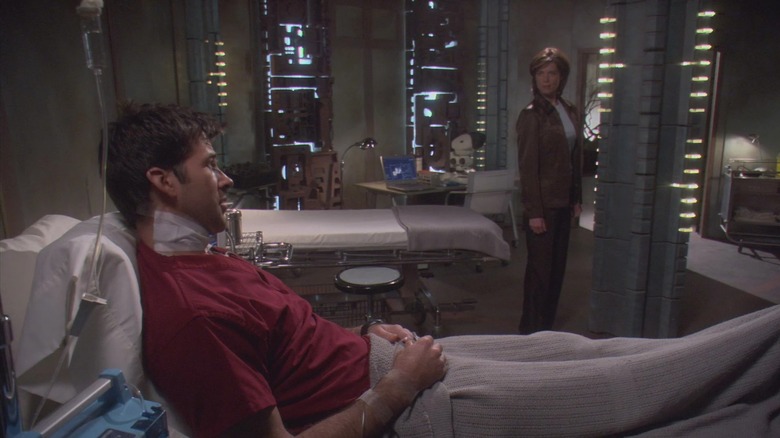 Sheppard recuperating in the hospital in Stargate Atlantis