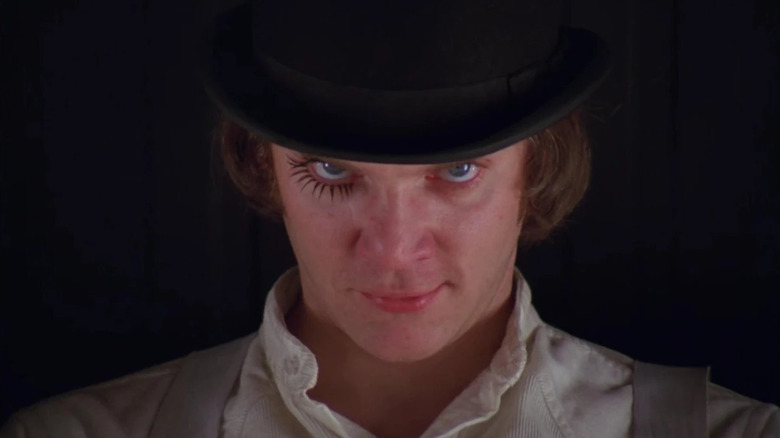 Malcolm McDowell como Alex DeLarge en La naranja mecánica