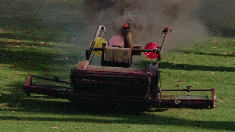 Killer lawnmower in Blades