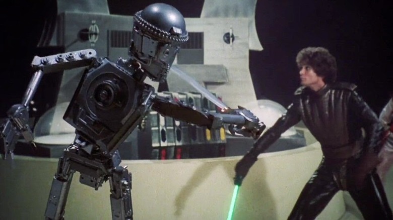 Prince Simon fighting a robot