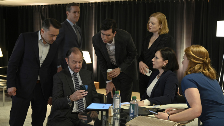 Nicholas Braun, Fisher Stevens, Succession