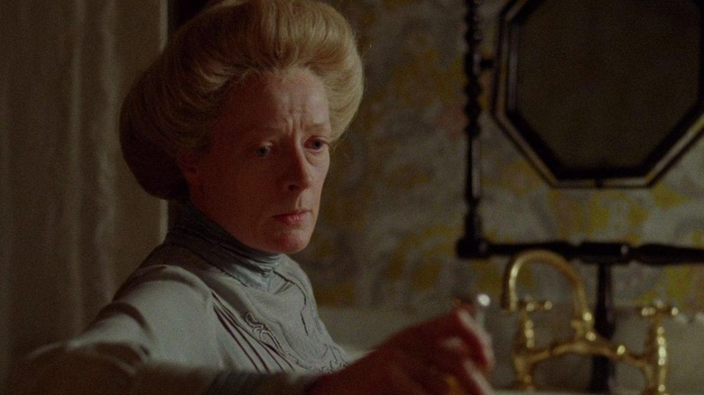 Maggie Smith, um quarto com vista