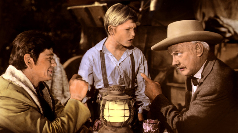 Charles Bronson, Kurt Russell, and Douglas Fowley in Guns of Diablo