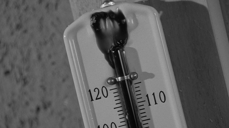 The Twilight Zone The Midnight Sun, thermometer