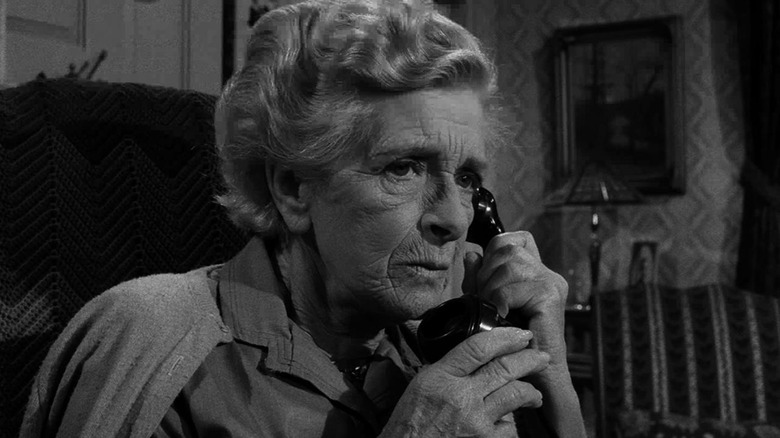 Elva (Gladys Cooper) answers the phone in The Twilight Zone (1959)