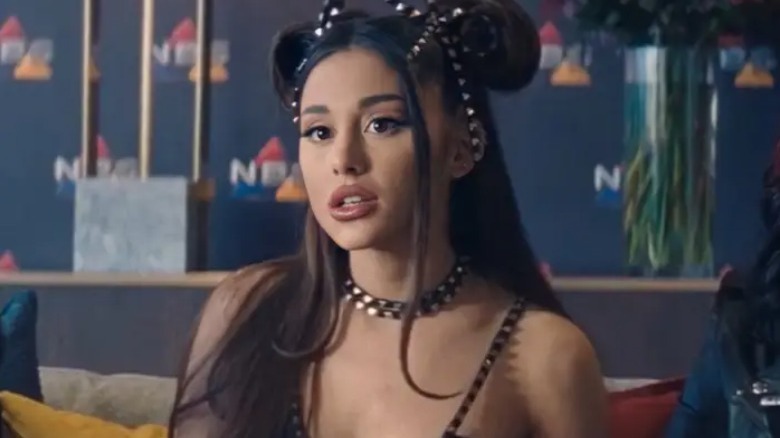 Ariana Grande Don't Look Up