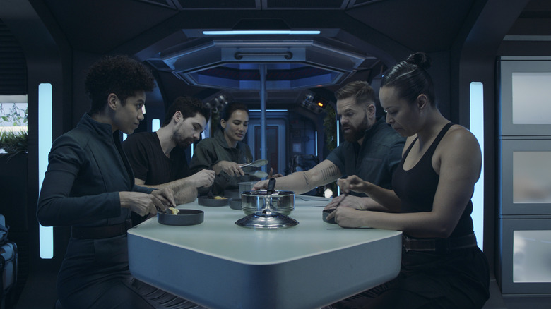 The Expanse Season 6 - Rocinante Crew Eating