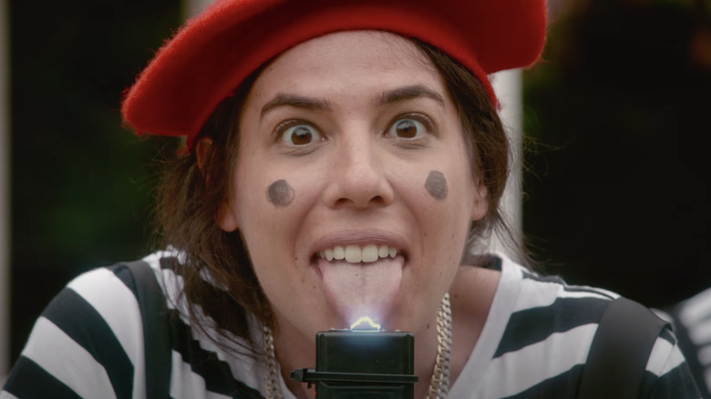 Rachel Wolfson gets a jolt in Jackass Forever (2022)