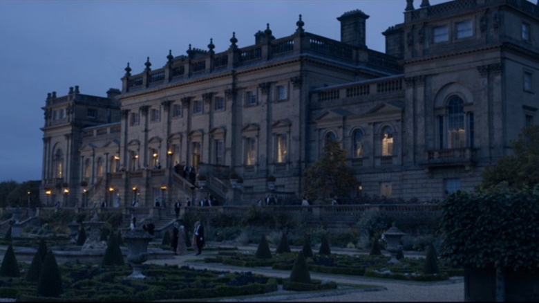 The exterior of the Wentworth Woodhouse in Downton Abbey 