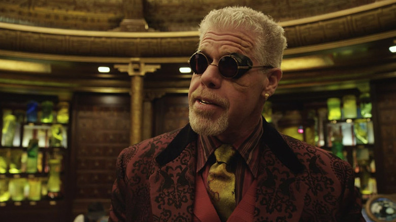 Ron Perlman as Hannibal Chau wearing sunglasses in Pacific Rim