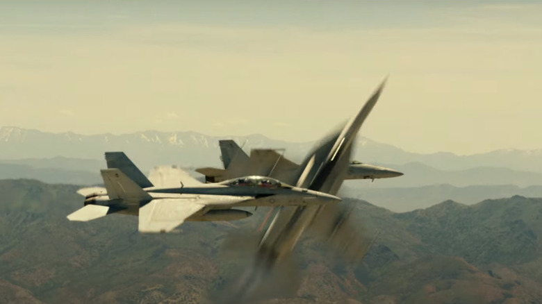 Top Gun Maverick plane stunts