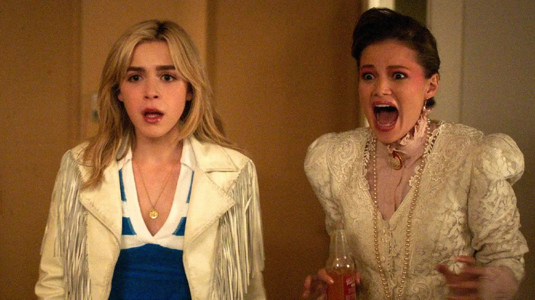 Kiernan Shipka and woman in Totally Killer