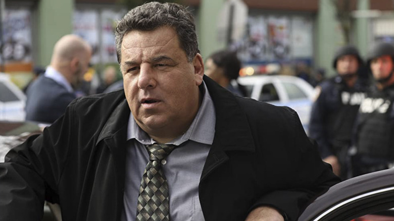 Steve Schirripa