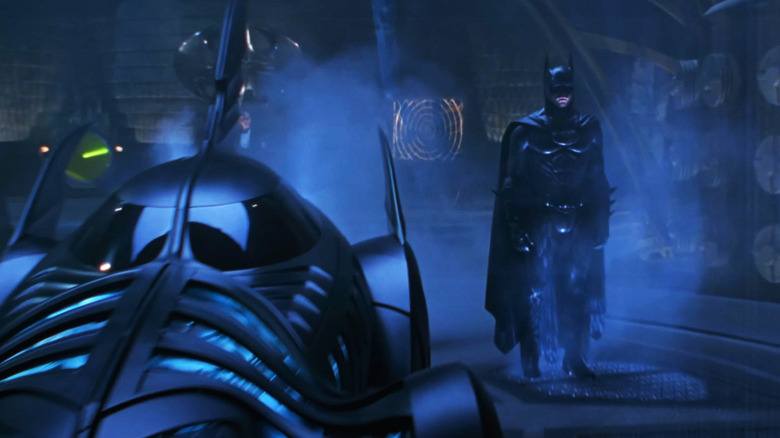 Val Kilmer Batman Forever batmobile
