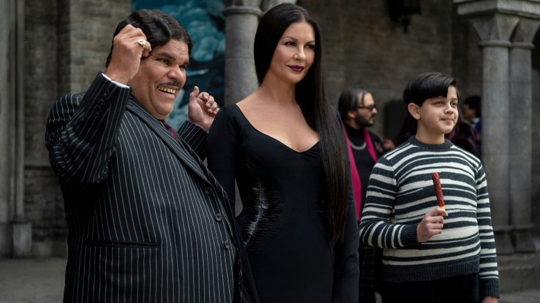Luis Guzman, Catherine Zeta-Jones, and Isaac Ordonez in Wednesday
