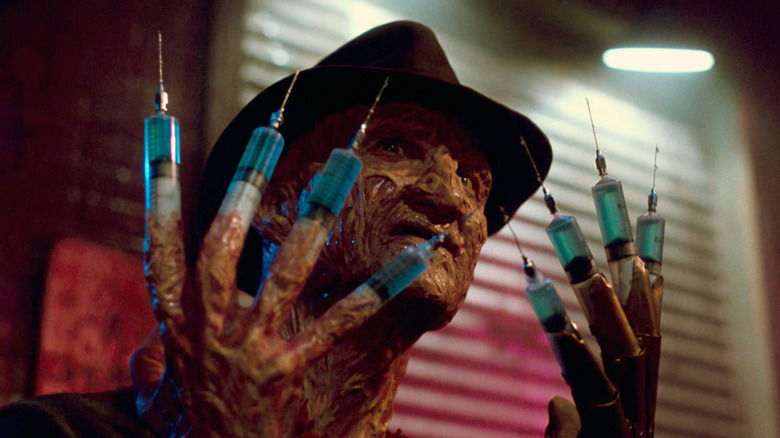 Freddy syringe fingers