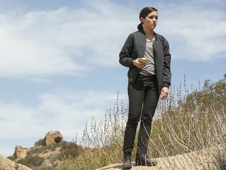 westworld images shannon woodward