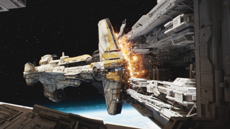 A Hammerhead Corvette smashes into a Star Destroyer