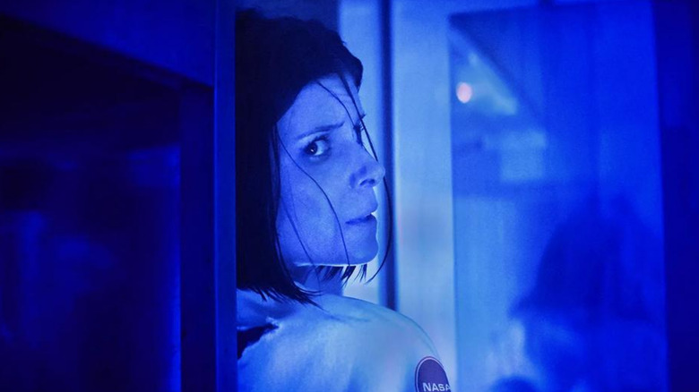 The Astronaut, Kate Mara's character hiding from a monster