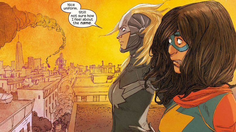 Carol Danvers/Captain Marvel and Kamala Khan/Ms. Marvel meet in Ms. Marvel #17